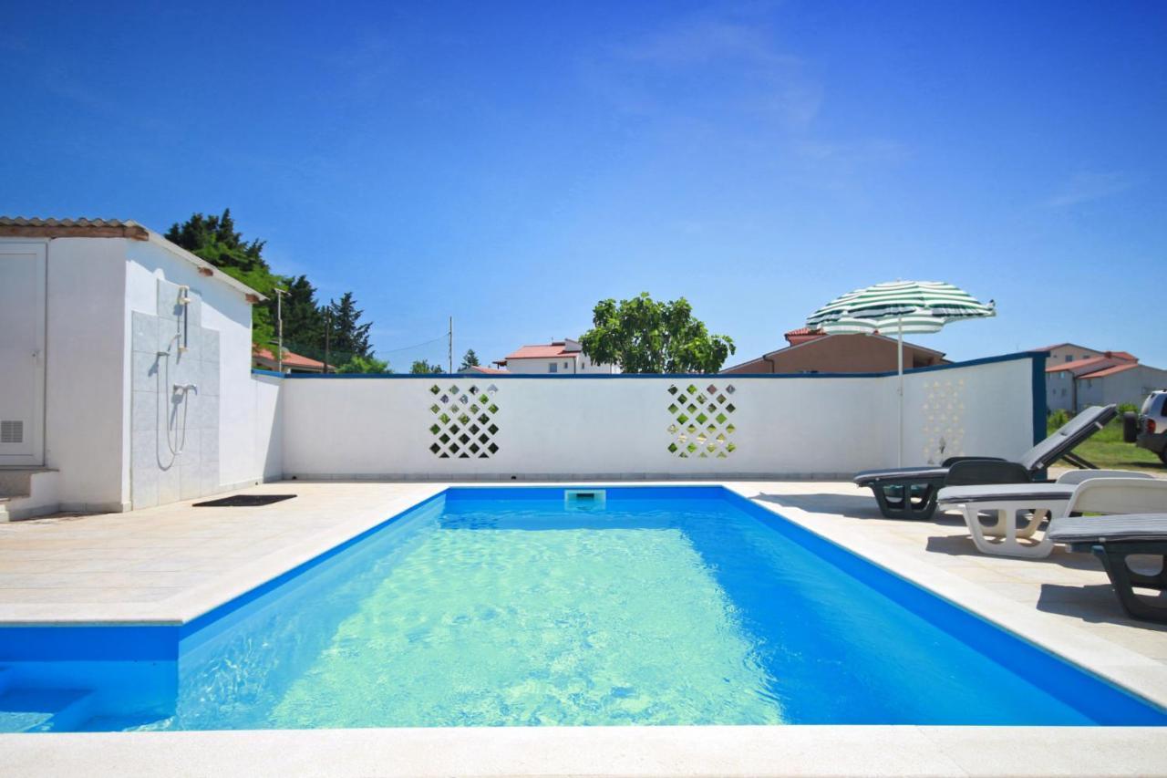 Apartment Dario